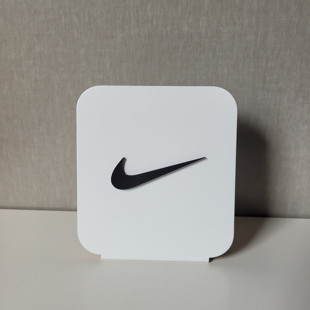 Nike Display Sign Unisex OS White Excellent Swoosh Logo Wood MDF Retail Decor
